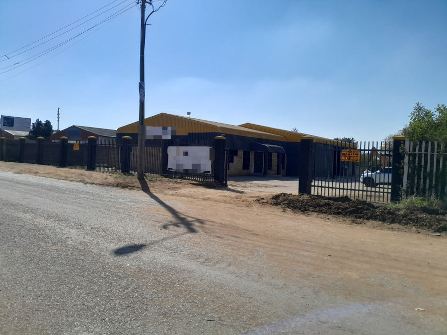 Commercial Property for Sale in Oos Einde North West